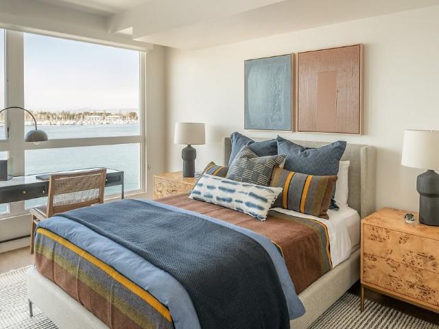 Apartment for rent in Brooklyn Basin, Oakland