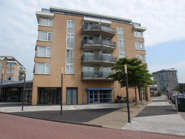 Appartement te huur in Diemen, Noord Holland