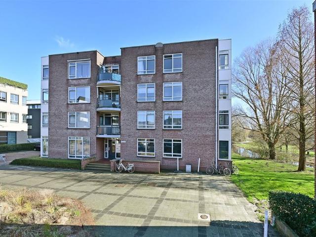 Appartement te huur in Huizen, Noord Holland