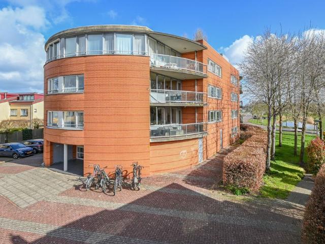 Appartement te huur in Ouderkerk Aan De Amstel, Noord Holland