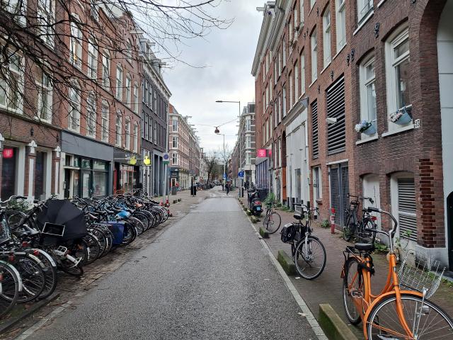 Appartement te huur in Zuid, Amsterdam