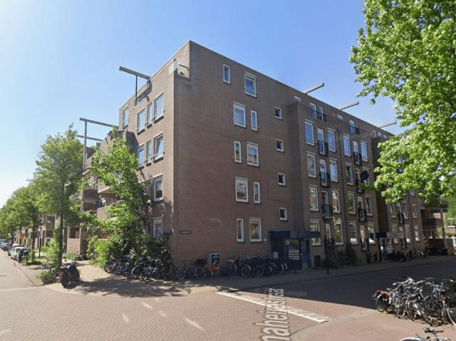 Woning te huur in Indische Buurt, Amsterdam
