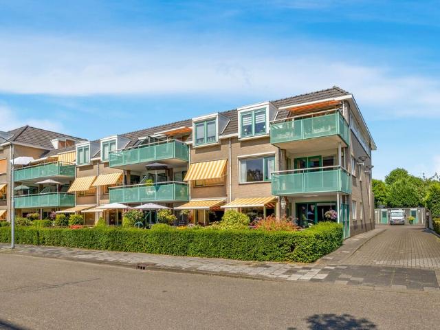 Appartement te huur in Nieuw-vennep, Noord Holland