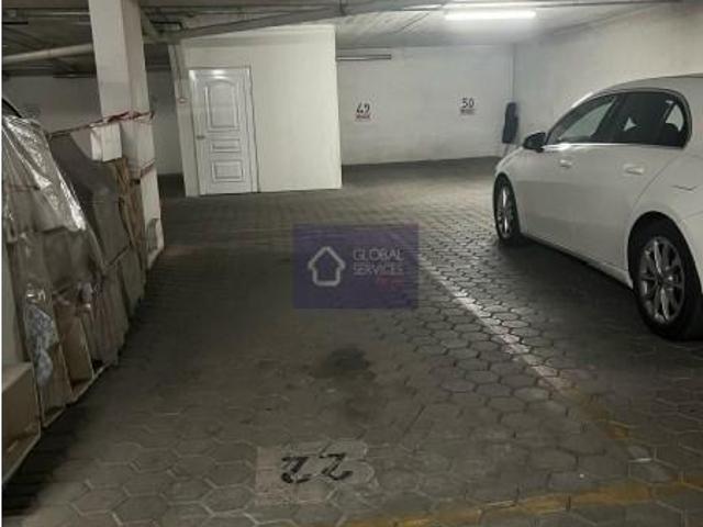 Garagem alugar em Portimão
