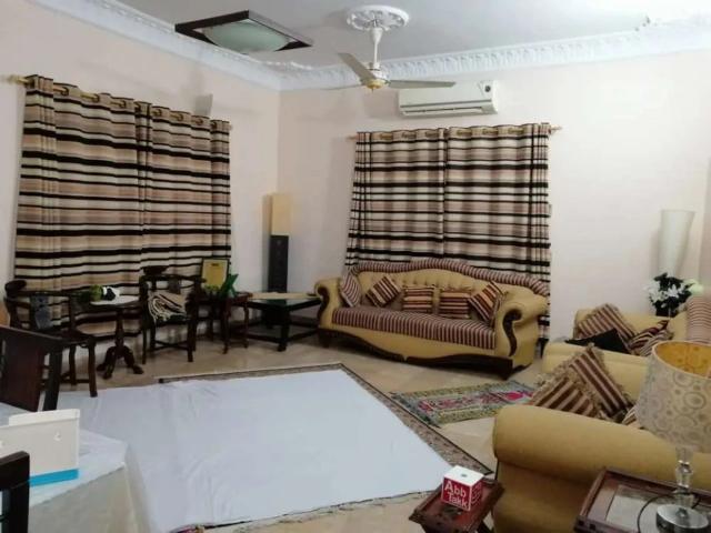 House for rent in Gulshan-e-Iqbal Block 5, کراچی ڈویژن