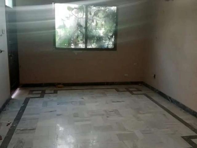 House for rent in Gulshan-e-Iqbal Block 6, کراچی ڈویژن