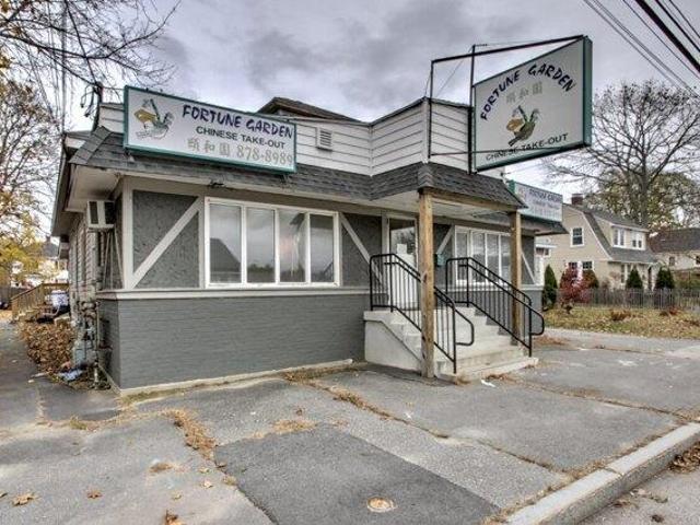 House for sale in Peaks Island, Maine