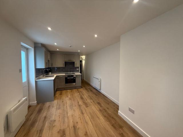 Apartment for rent in Aldrington