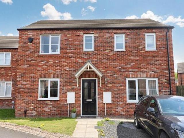House for sale in New Rossington, South Yorkshire