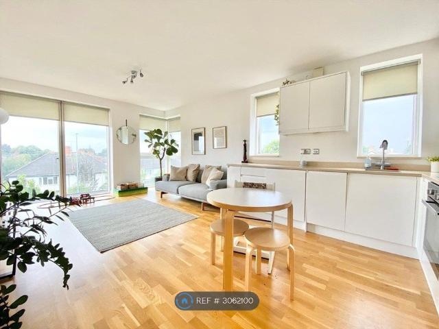 Apartment for rent in Portslade by Sea, Hove