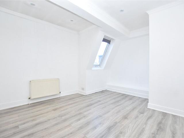 Apartment for rent in London Borough of Croydon, Greater London
