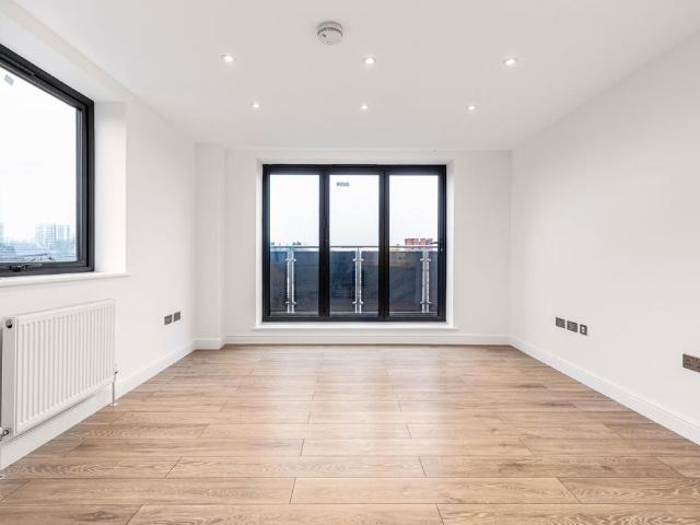 Apartment for rent in London Borough of Croydon, Greater London