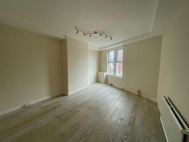 Apartment for rent in Butlers Hill, Ashfield