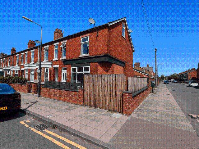 House for rent in Gorse Hill, Trafford Park