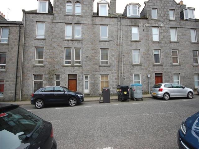 Flat for rent in Ferryhill, Ballindoch