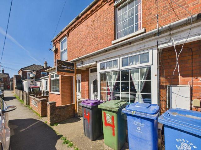 House for rent in Staniland, Boston