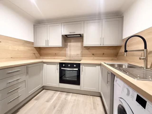 Apartment for rent in Mosside, Coatbridge