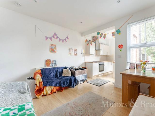 House for rent in Heigham Grove, East Bank