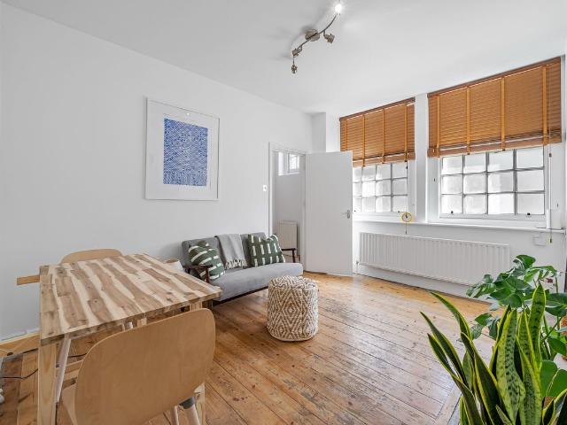 Apartment for rent in Walworth, Greater London