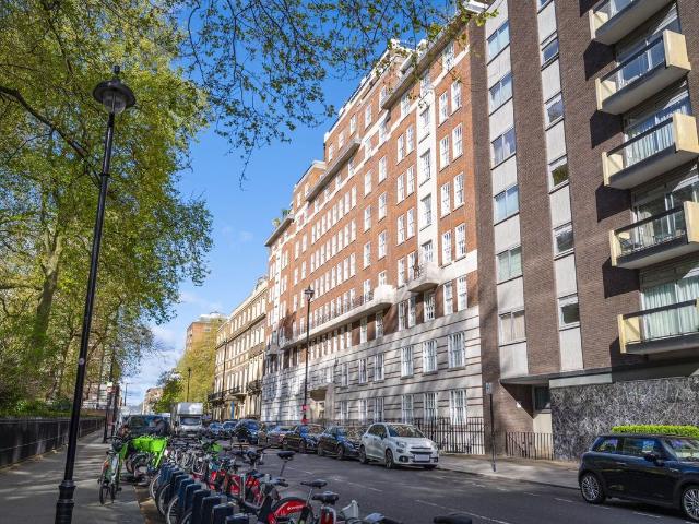 Studio for rent in Marylebone, Greater London