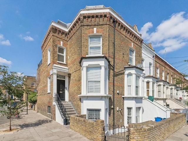 House for rent in Kensal Town, Greater London