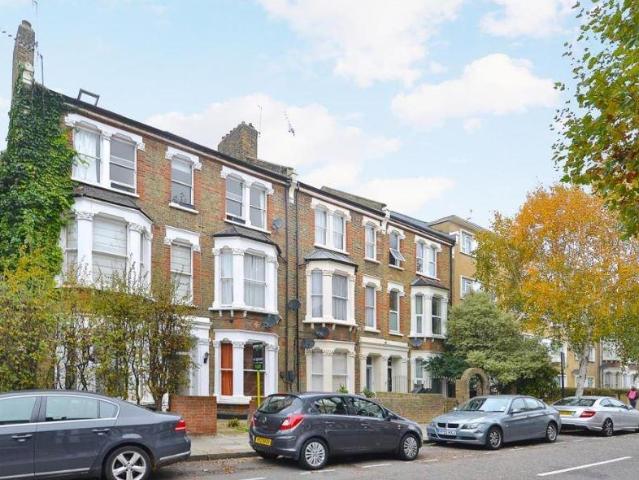 Apartment for rent in Kensal Town, Greater London