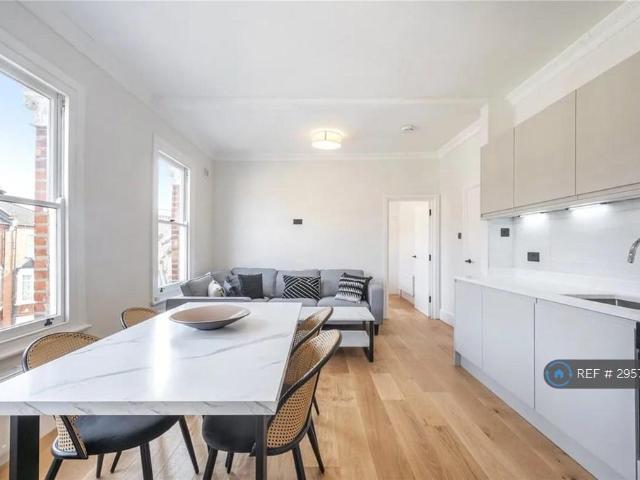 House for rent in Kensal Town, Greater London
