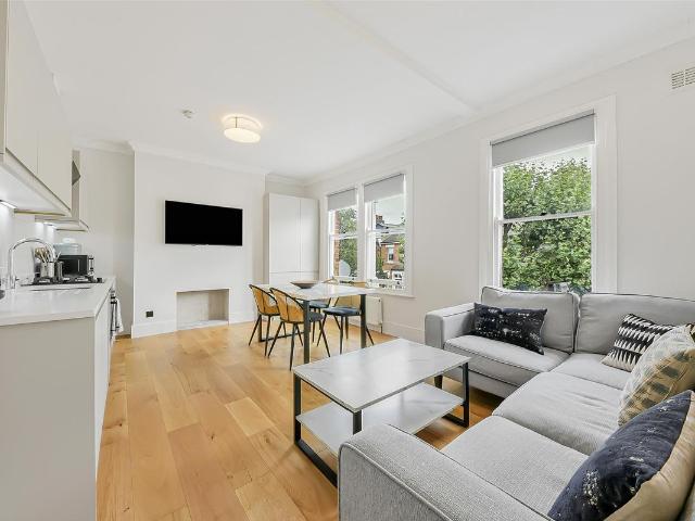 House for rent in Kensal Town, Greater London