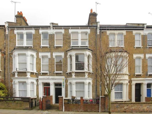 Apartment for rent in Kensal Town, Greater London
