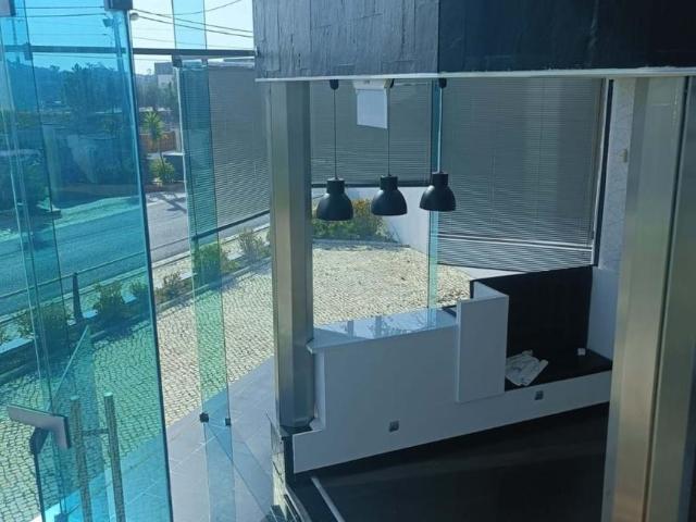 Escritório venda em Porto De Mós, Leiria