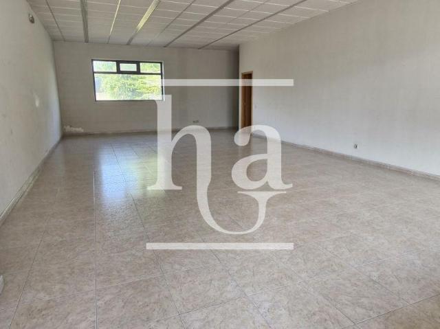 Escritório alugar em Gondomarinho, Gondomar