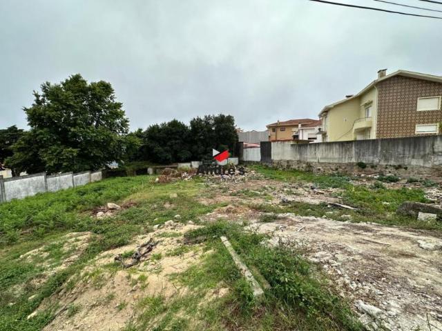 Terreno venda em Pinheiro de Aquém, Gondomar