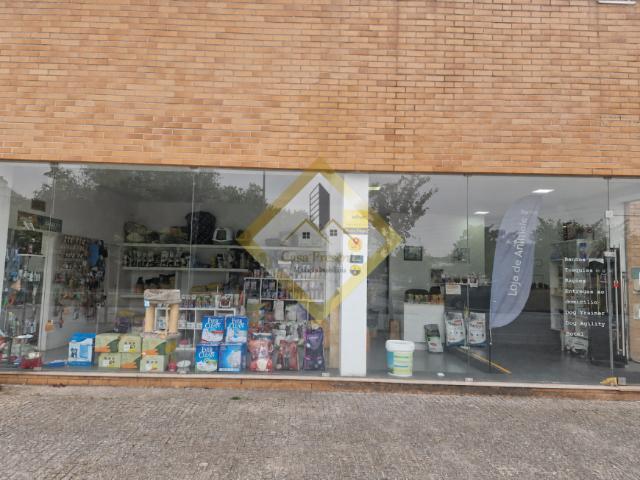 Escritório venda em Maia, Gueifães