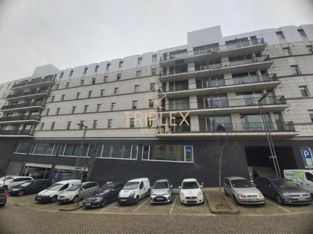 Escritório alugar em Maia, Gueifães