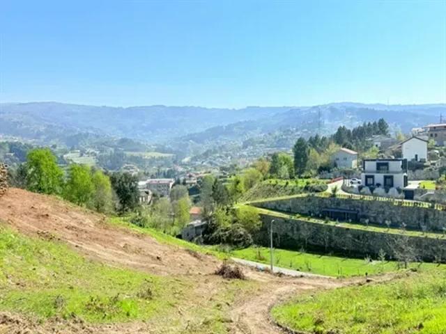 Terreno venda em Várzea do Douro, Várzea