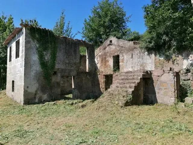 Terreno venda em Várzea do Douro, Várzea
