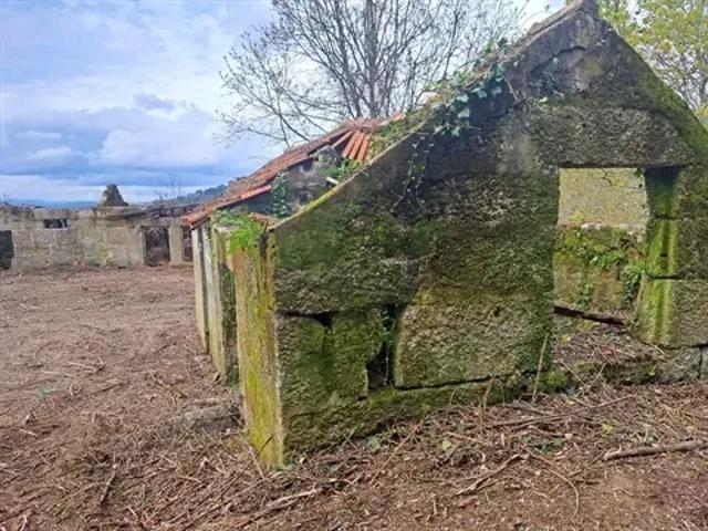 Terreno venda em Várzea do Douro, Várzea