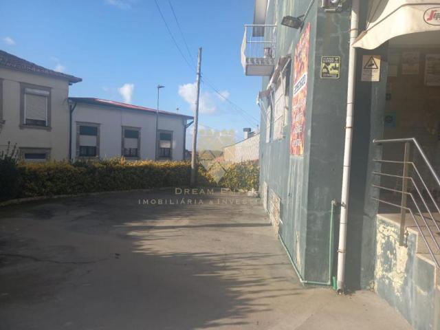 Escritório alugar em Regedoura, Porto