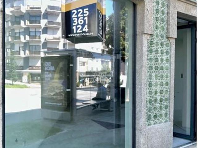 Loja venda em Porto