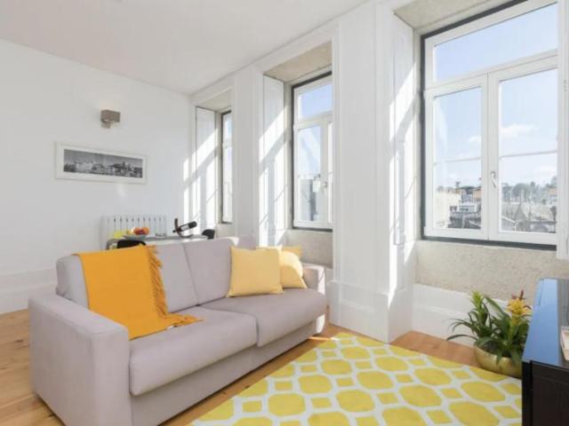 Apartamento alugar em Lapa, Porto