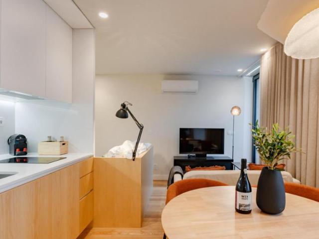 Apartamento alugar em Porto, Lordelo Do Ouro