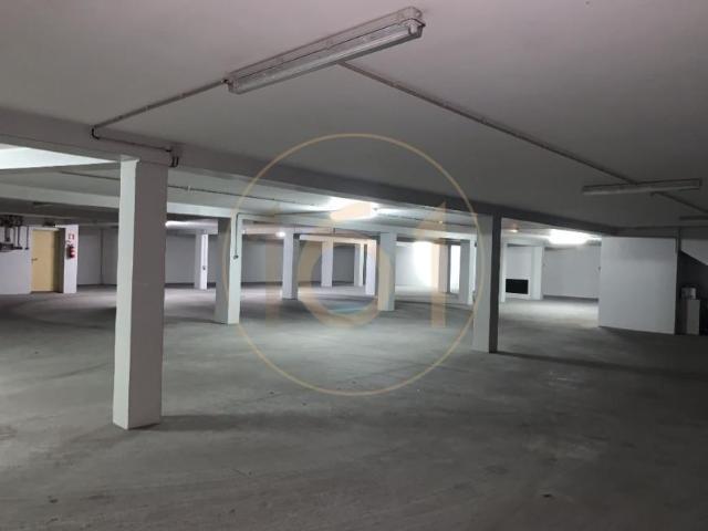 Garagem alugar em Porto