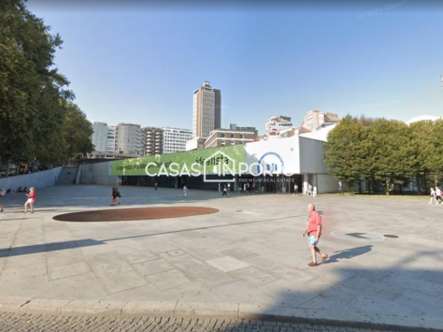 Escritório venda em Porto, Cedofeita