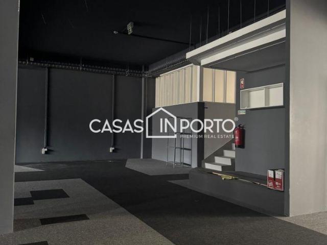 Escritório venda em Porto, Cedofeita