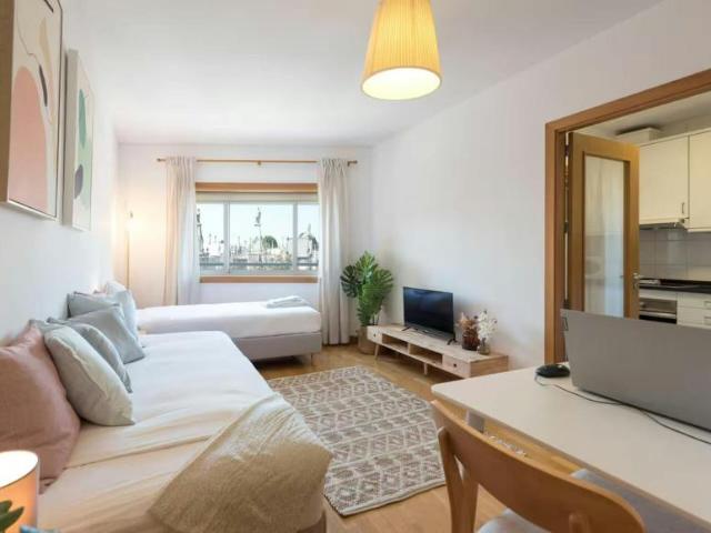 Apartamento alugar em Porto, Lordelo Do Ouro