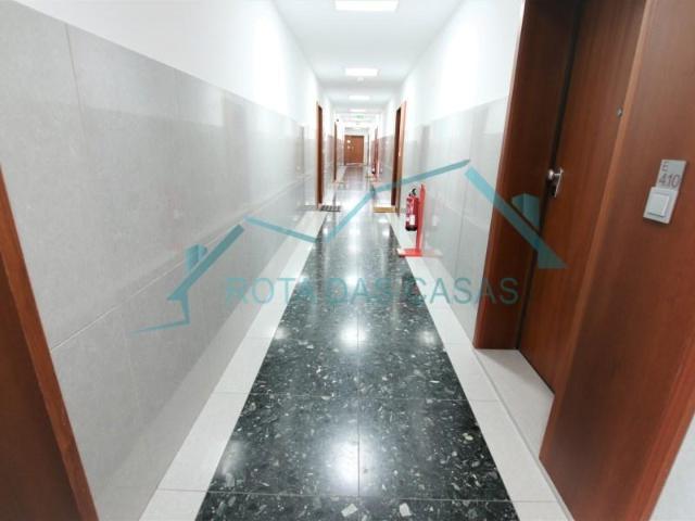 Escritório alugar em Porto, Lordelo Do Ouro