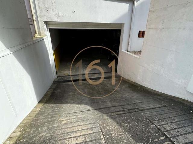 Garagem alugar em Porto