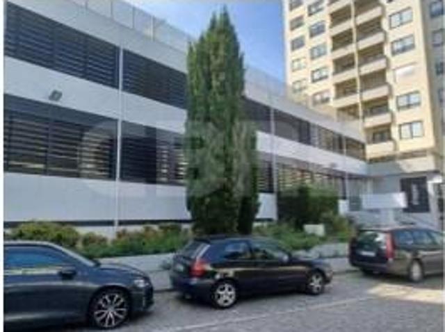 Escritório alugar em Porto