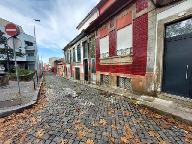 Terreno venda em Porto