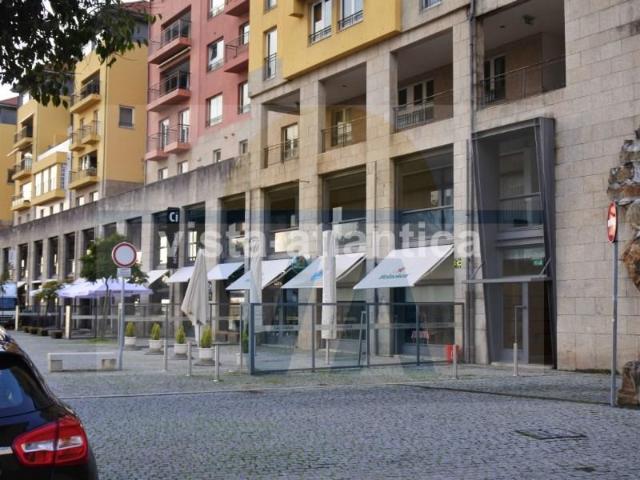 Escritório venda em Porto, Lordelo Do Ouro